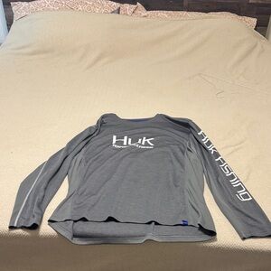 Huk Men's Charcoal Long Sleeve Fishing Tee